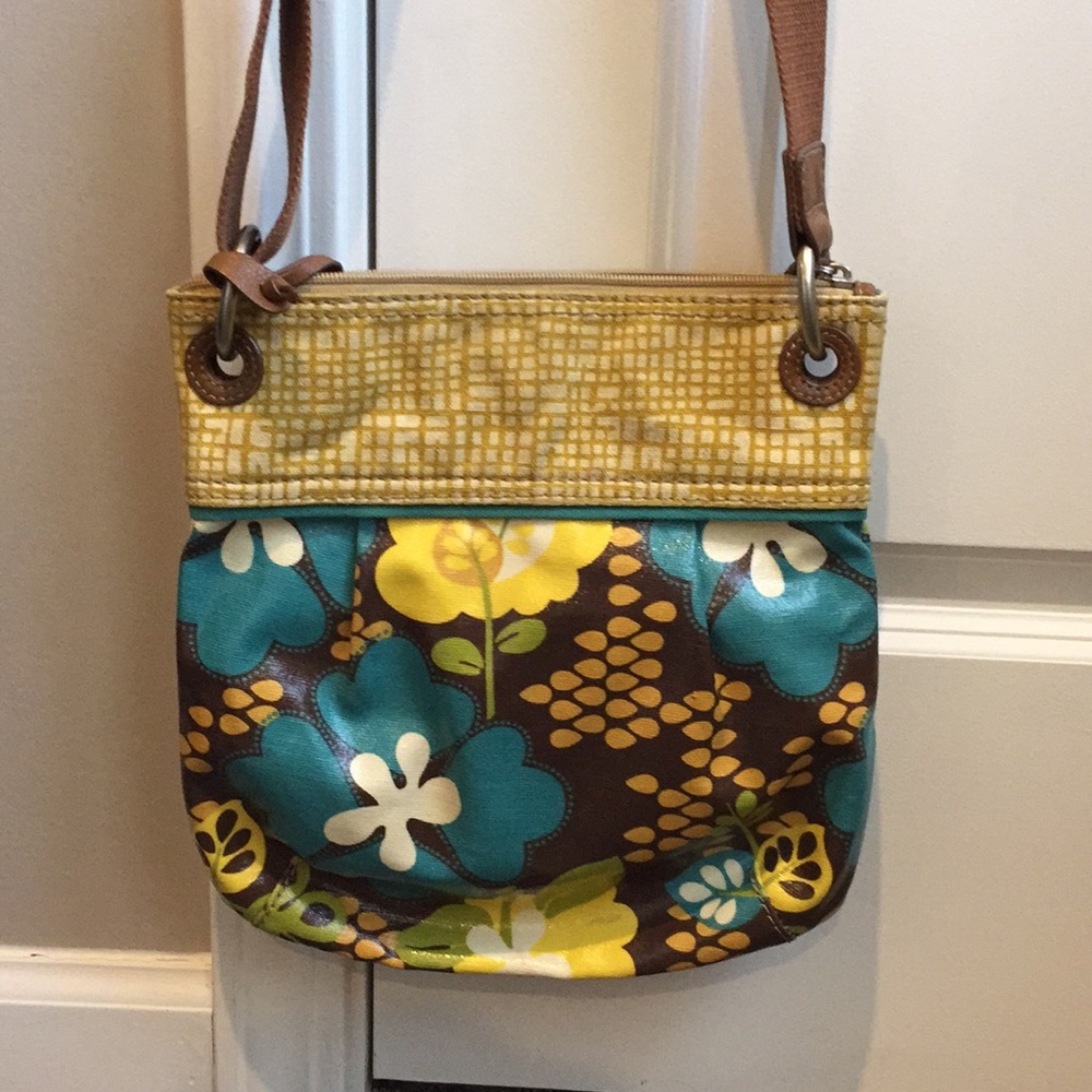 Fossil purse